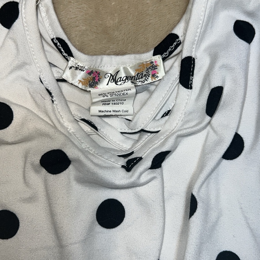 Dress - Picture 2 of 3